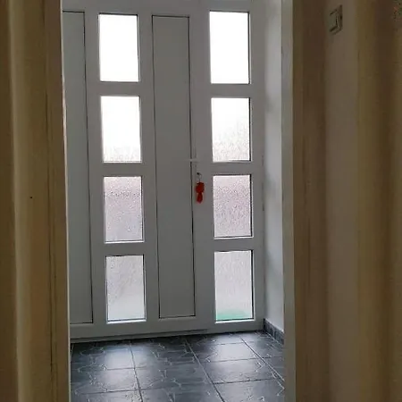 Citys Apartment *