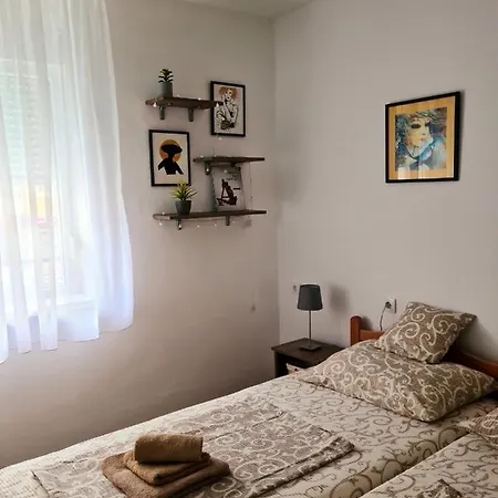 Citys Apartment